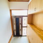 (玄関) (玄関)